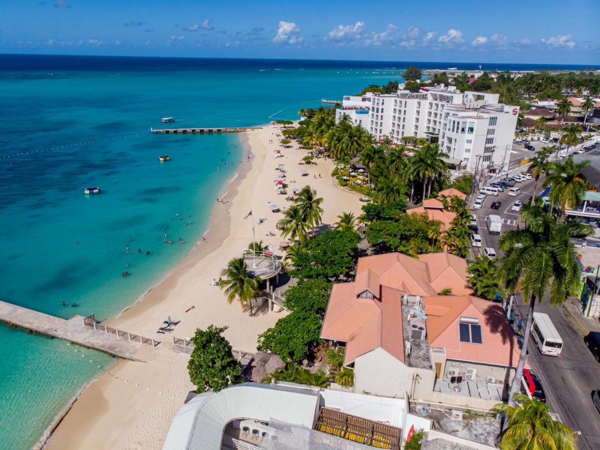 Welcome To Stunning Ocean Views At Studio 503 Montego Bay Eksteriør bilde