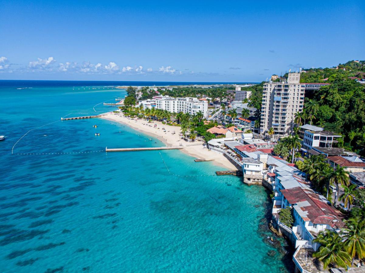 Welcome To Stunning Ocean Views At Studio 503 Montego Bay Eksteriør bilde